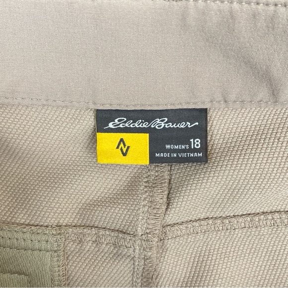 Eddie Bauer Travex Chino‎ Pants Women's 18 Cargo Lightweight Outdoor Hiking - Picture 4 of 10